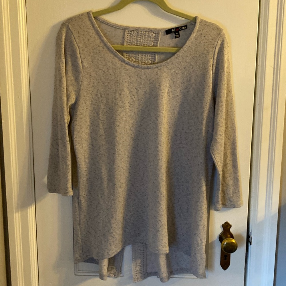 All at Once light gray sweater. Size XL. 3 quarter length sleeve